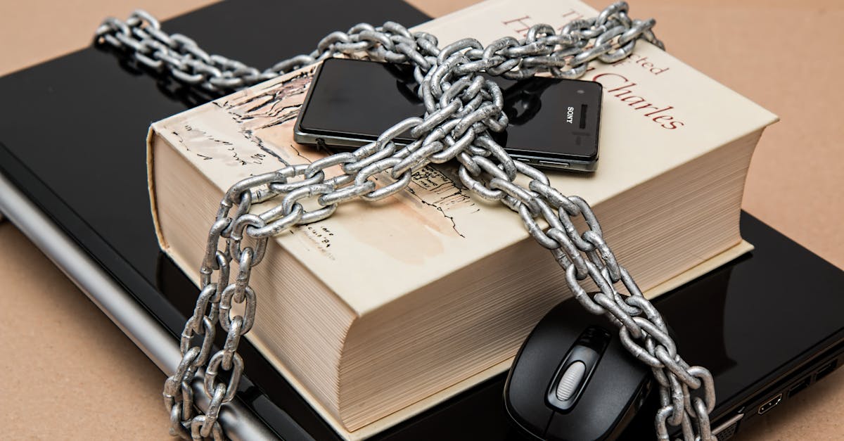 découvrez l'importance de la cybersécurité dans un monde numérique en constante évolution. protégez vos données personnelles et professionnelles contre les menaces en ligne grâce à des solutions innovantes et des conseils d'experts.