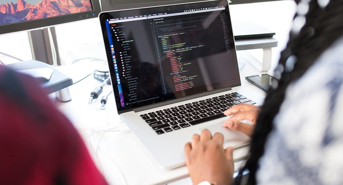 découvrez les langages de programmation les plus populaires et leurs applications. apprenez-en plus sur les caractéristiques, les avantages et les meilleurs usages de chaque langage pour booster vos compétences en développement.
